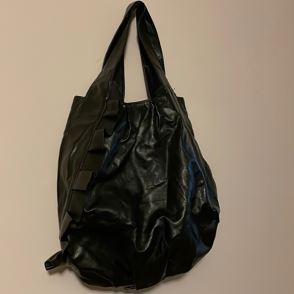 🌱🧹 5/$20 Dakine Vegan Leather Ruffle Shoulder Bag​​